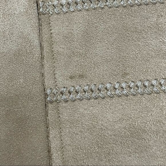 She + Sky Tan Camel Faux Suede Raw Hem Mini Skirt Size Small - Picture 3 of 11